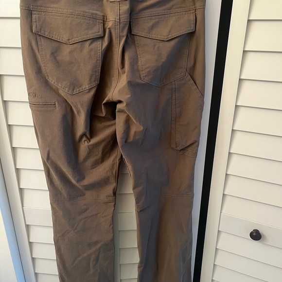 Kuhl Outdoor Cargo Hiking Pants Stretch Army Green RN# 108846 Women's Size 8 Reg - Picture 2 of 8